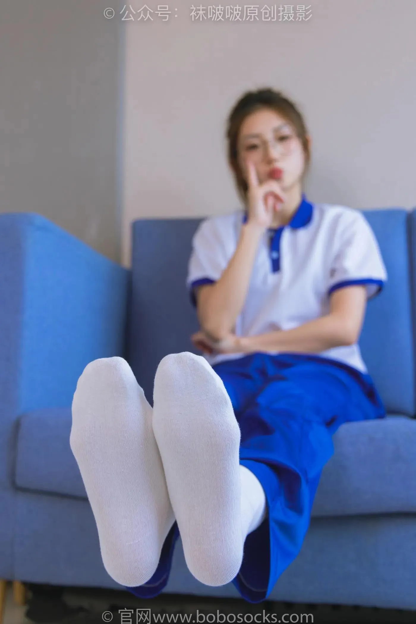 [BoBoSocks袜啵啵]NO.193 小沫-贝壳头板鞋、白棉袜、肉丝、校服裤里丝 [140P]插图